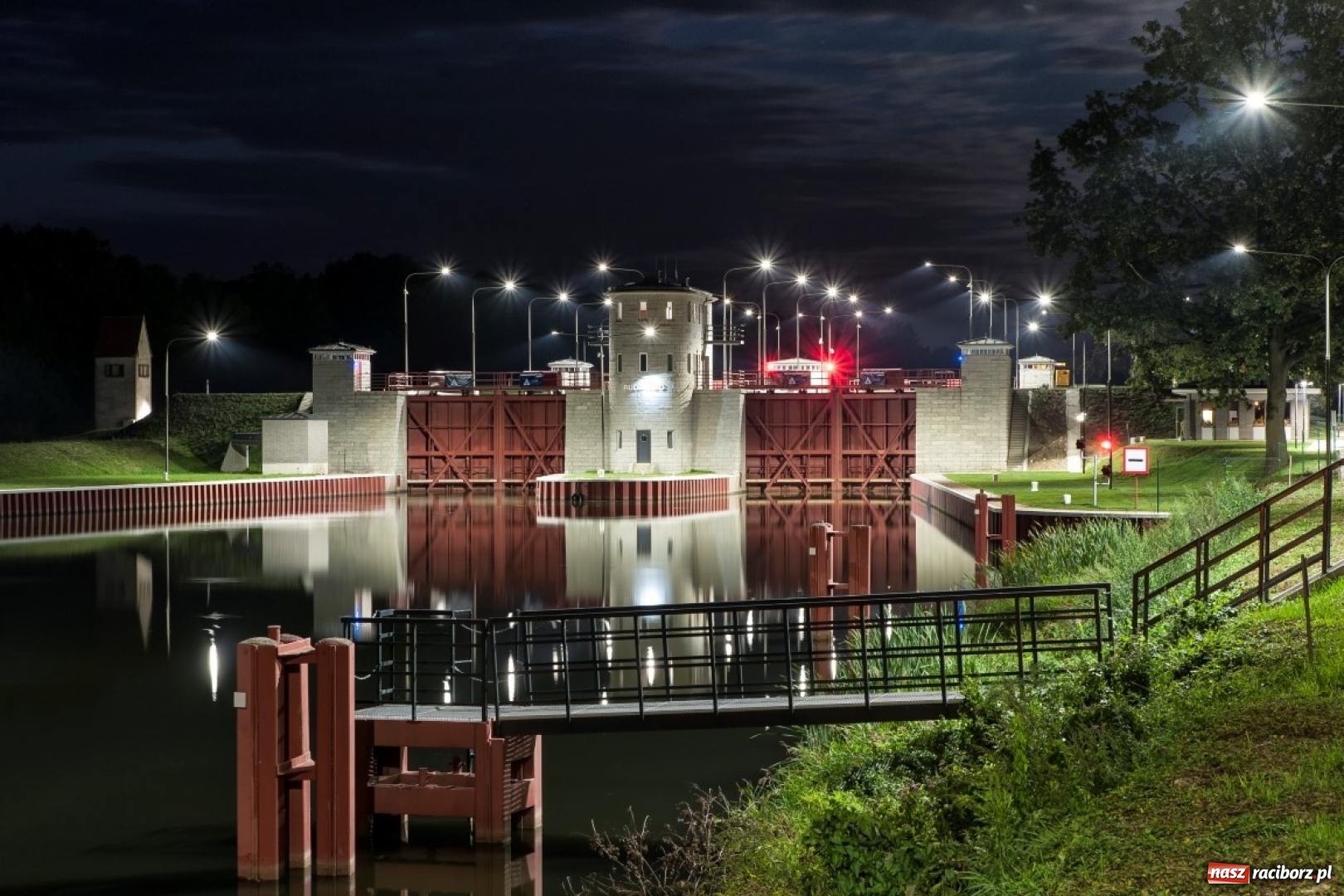 Zdjęcie w galerii na portalu naszraciborz.pl: Rusza sezon żeglugowy na Kanale Gliwickim wiadomości z regionu