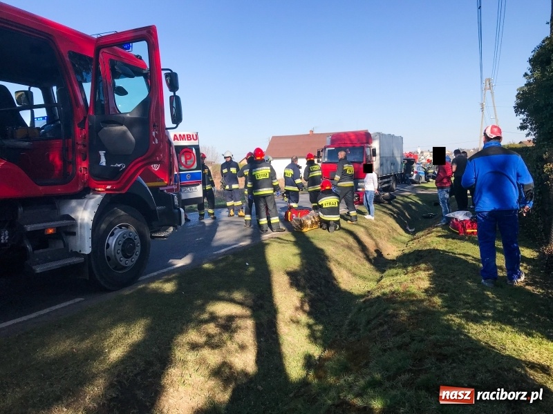 Zdjęcie w galerii na portalu naszraciborz.pl: Niejasne okoliczności zderzenia ciężarówki ze skuterem. Szczegóły ma ustalić sąd wiadomości z regionu