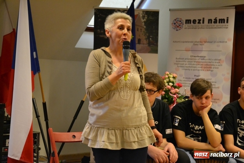 Zdjęcie w galerii na portalu naszraciborz.pl: Polsko-czeska dyskusja o autyzmie na raciborskim zamku  wiadomości z regionu