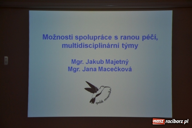 Zdjęcie w galerii na portalu naszraciborz.pl: Polsko-czeska dyskusja o autyzmie na raciborskim zamku  wiadomości z regionu