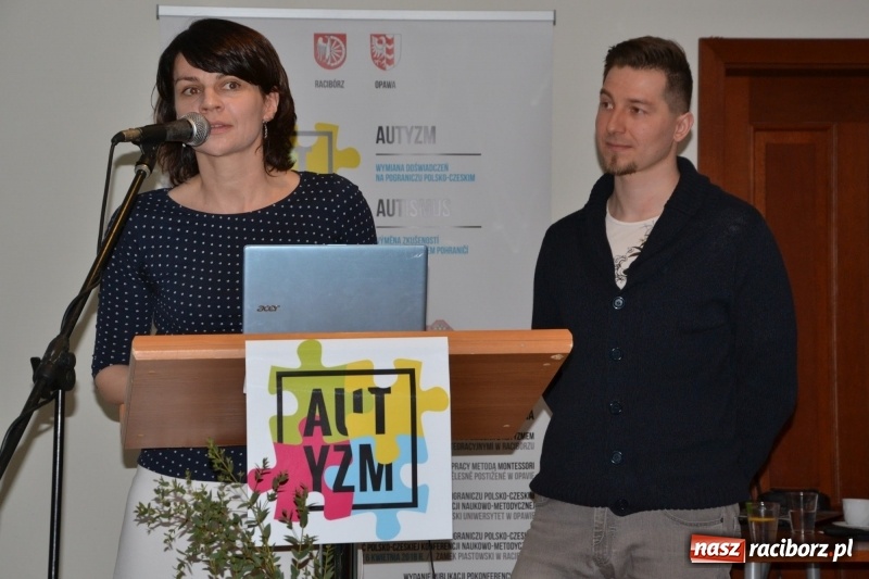 Zdjęcie w galerii na portalu naszraciborz.pl: Polsko-czeska dyskusja o autyzmie na raciborskim zamku  wiadomości z regionu