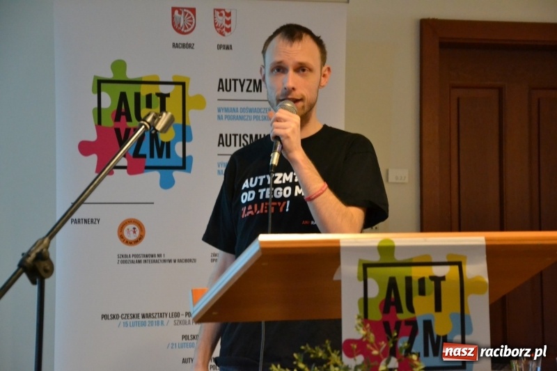 Zdjęcie w galerii na portalu naszraciborz.pl: Polsko-czeska dyskusja o autyzmie na raciborskim zamku  wiadomości z regionu