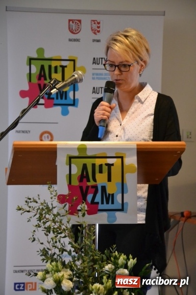 Zdjęcie w galerii na portalu naszraciborz.pl: Polsko-czeska dyskusja o autyzmie na raciborskim zamku  wiadomości z regionu