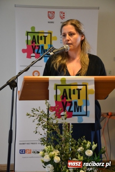 Zdjęcie w galerii na portalu naszraciborz.pl: Polsko-czeska dyskusja o autyzmie na raciborskim zamku  wiadomości z regionu