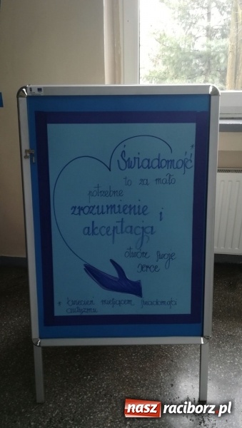 Zdjęcie w galerii na portalu naszraciborz.pl: Polsko-czeska dyskusja o autyzmie na raciborskim zamku  wiadomości z regionu