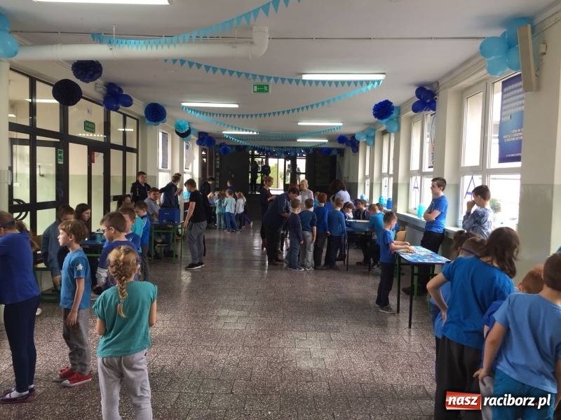 Zdjęcie w galerii na portalu naszraciborz.pl: Polsko-czeska dyskusja o autyzmie na raciborskim zamku  wiadomości z regionu