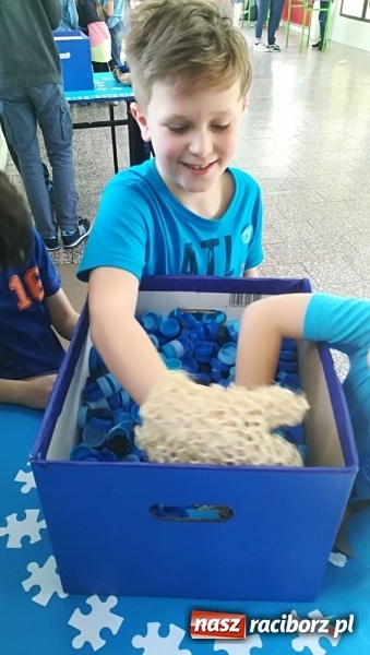 Zdjęcie w galerii na portalu naszraciborz.pl: Polsko-czeska dyskusja o autyzmie na raciborskim zamku  wiadomości z regionu