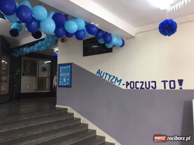 Zdjęcie w galerii na portalu naszraciborz.pl: Polsko-czeska dyskusja o autyzmie na raciborskim zamku  wiadomości z regionu