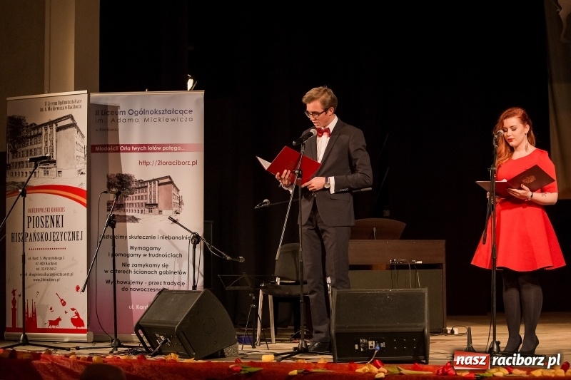 Zdjęcie w galerii na portalu naszraciborz.pl: Wystąpiła w The Voice of Poland, dziś wygrała konkurs piosenki hiszpańskojęzycznej w raciborskiej Strzesze wiadomości z regionu