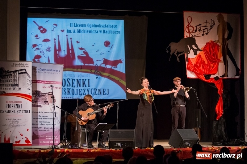 Zdjęcie w galerii na portalu naszraciborz.pl: Wystąpiła w The Voice of Poland, dziś wygrała konkurs piosenki hiszpańskojęzycznej w raciborskiej Strzesze wiadomości z regionu