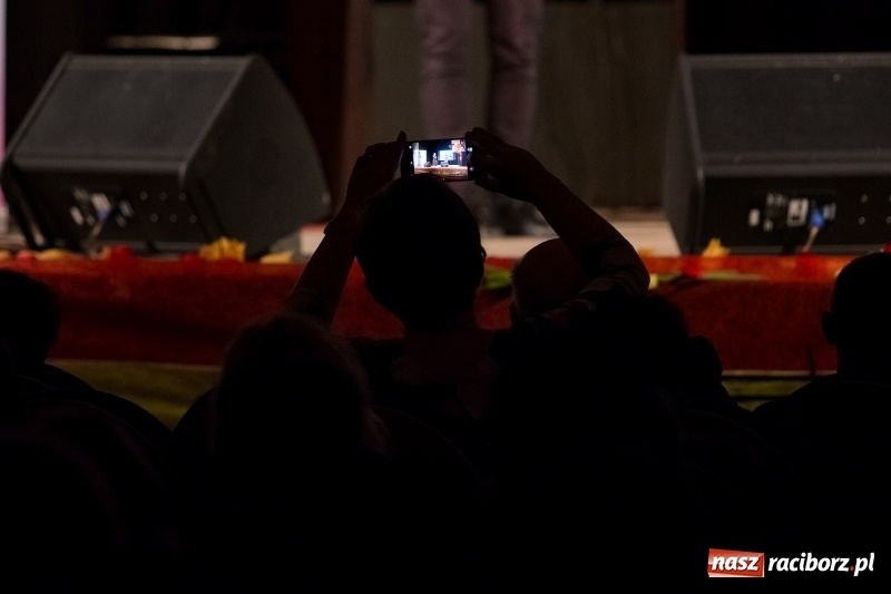 Zdjęcie w galerii na portalu naszraciborz.pl: Wystąpiła w The Voice of Poland, dziś wygrała konkurs piosenki hiszpańskojęzycznej w raciborskiej Strzesze wiadomości z regionu