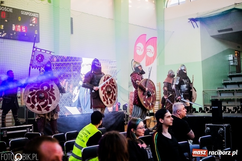 Zdjęcie w galerii na portalu naszraciborz.pl: Czeczen ze Stargardu za mocny dla Mariusza Magdy. Wygrał z marszu WIDEO i FOTO wiadomości z regionu