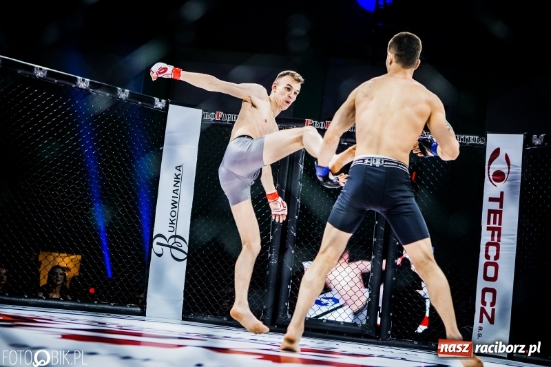 Zdjęcie w galerii na portalu naszraciborz.pl: Czeczen ze Stargardu za mocny dla Mariusza Magdy. Wygrał z marszu WIDEO i FOTO wiadomości z regionu