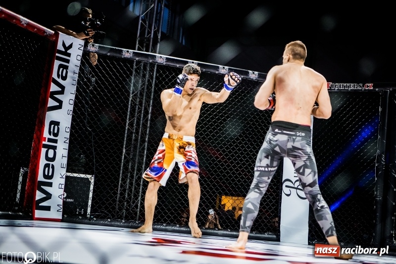 Zdjęcie w galerii na portalu naszraciborz.pl: Czeczen ze Stargardu za mocny dla Mariusza Magdy. Wygrał z marszu WIDEO i FOTO wiadomości z regionu