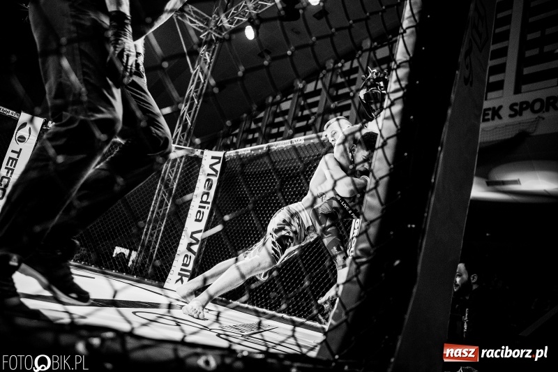 Zdjęcie w galerii na portalu naszraciborz.pl: Czeczen ze Stargardu za mocny dla Mariusza Magdy. Wygrał z marszu WIDEO i FOTO wiadomości z regionu