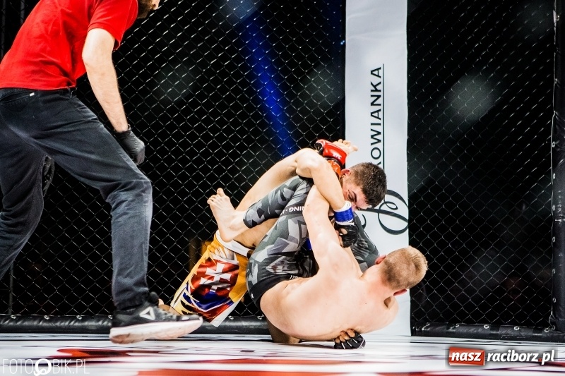 Zdjęcie w galerii na portalu naszraciborz.pl: Czeczen ze Stargardu za mocny dla Mariusza Magdy. Wygrał z marszu WIDEO i FOTO wiadomości z regionu