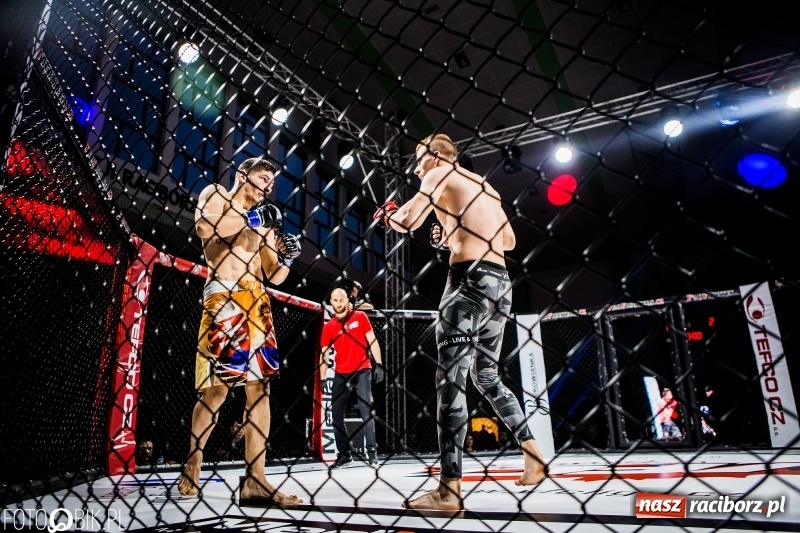 Zdjęcie w galerii na portalu naszraciborz.pl: Czeczen ze Stargardu za mocny dla Mariusza Magdy. Wygrał z marszu WIDEO i FOTO wiadomości z regionu