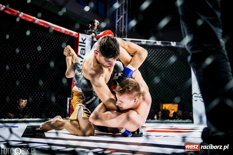 Zdjęcie w galerii na portalu naszraciborz.pl: Czeczen ze Stargardu za mocny dla Mariusza Magdy. Wygrał z marszu WIDEO i FOTO wiadomości z regionu