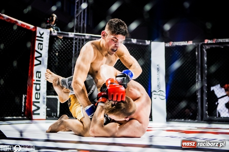 Zdjęcie w galerii na portalu naszraciborz.pl: Czeczen ze Stargardu za mocny dla Mariusza Magdy. Wygrał z marszu WIDEO i FOTO wiadomości z regionu