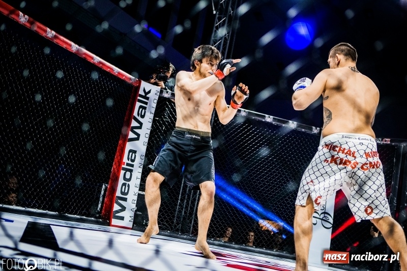 Zdjęcie w galerii na portalu naszraciborz.pl: Czeczen ze Stargardu za mocny dla Mariusza Magdy. Wygrał z marszu WIDEO i FOTO wiadomości z regionu