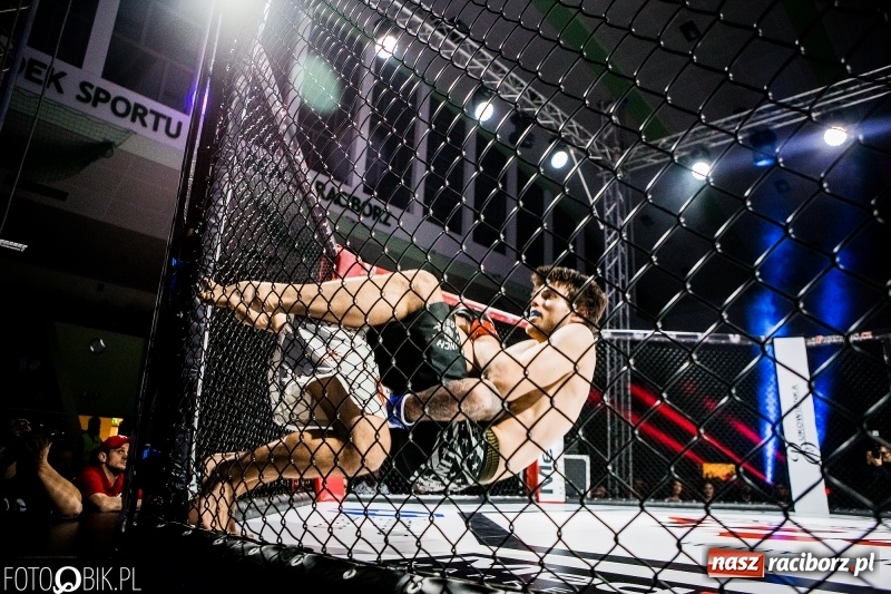 Zdjęcie w galerii na portalu naszraciborz.pl: Czeczen ze Stargardu za mocny dla Mariusza Magdy. Wygrał z marszu WIDEO i FOTO wiadomości z regionu