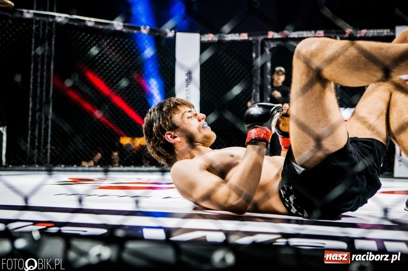 Zdjęcie w galerii na portalu naszraciborz.pl: Czeczen ze Stargardu za mocny dla Mariusza Magdy. Wygrał z marszu WIDEO i FOTO wiadomości z regionu