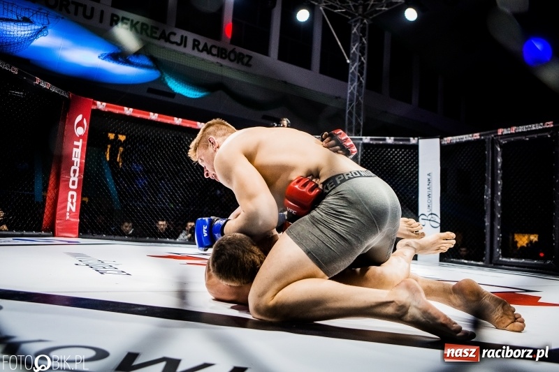 Zdjęcie w galerii na portalu naszraciborz.pl: Czeczen ze Stargardu za mocny dla Mariusza Magdy. Wygrał z marszu WIDEO i FOTO wiadomości z regionu