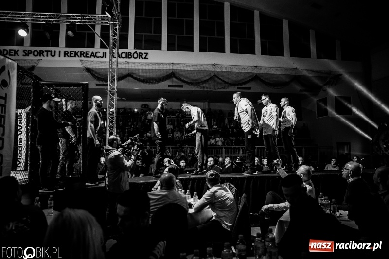 Zdjęcie w galerii na portalu naszraciborz.pl: Czeczen ze Stargardu za mocny dla Mariusza Magdy. Wygrał z marszu WIDEO i FOTO wiadomości z regionu