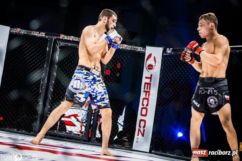 Zdjęcie w galerii na portalu naszraciborz.pl: Czeczen ze Stargardu za mocny dla Mariusza Magdy. Wygrał z marszu WIDEO i FOTO wiadomości z regionu