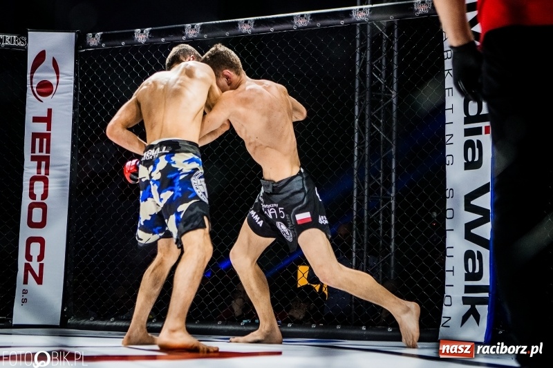 Zdjęcie w galerii na portalu naszraciborz.pl: Czeczen ze Stargardu za mocny dla Mariusza Magdy. Wygrał z marszu WIDEO i FOTO wiadomości z regionu