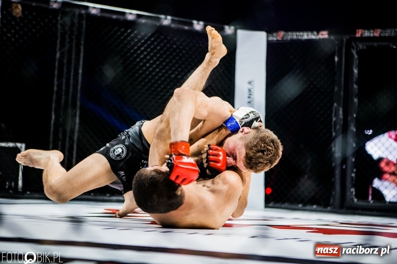 Zdjęcie w galerii na portalu naszraciborz.pl: Czeczen ze Stargardu za mocny dla Mariusza Magdy. Wygrał z marszu WIDEO i FOTO wiadomości z regionu