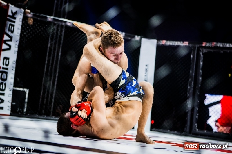 Zdjęcie w galerii na portalu naszraciborz.pl: Czeczen ze Stargardu za mocny dla Mariusza Magdy. Wygrał z marszu WIDEO i FOTO wiadomości z regionu