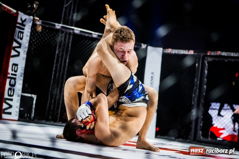 Zdjęcie w galerii na portalu naszraciborz.pl: Czeczen ze Stargardu za mocny dla Mariusza Magdy. Wygrał z marszu WIDEO i FOTO wiadomości z regionu