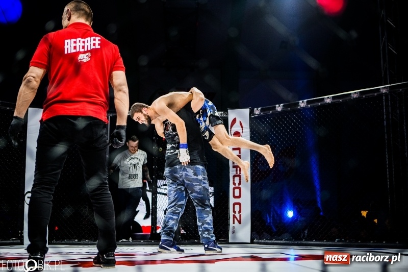 Zdjęcie w galerii na portalu naszraciborz.pl: Czeczen ze Stargardu za mocny dla Mariusza Magdy. Wygrał z marszu WIDEO i FOTO wiadomości z regionu