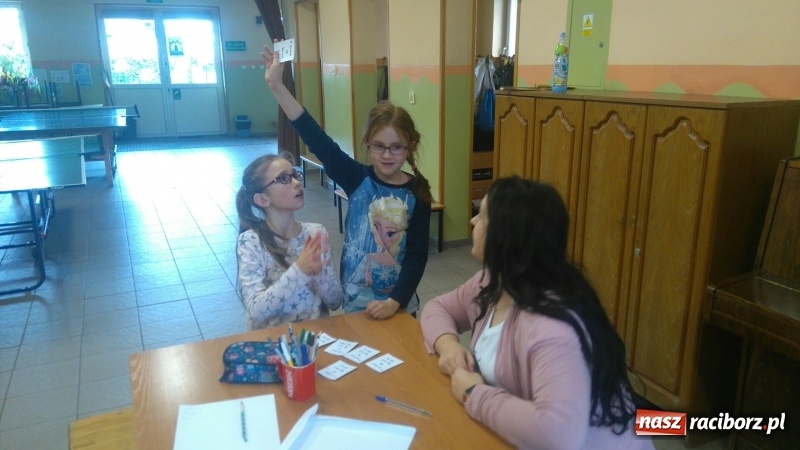 Zdjęcie w galerii na portalu naszraciborz.pl: W gminie Krzanowice pomagają pokochać królową nauk  wiadomości z regionu