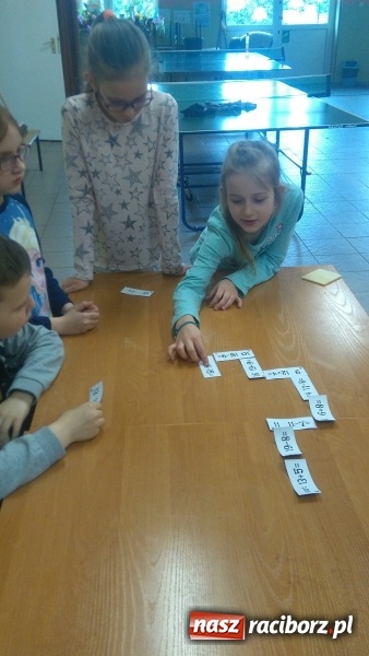 Zdjęcie w galerii na portalu naszraciborz.pl: W gminie Krzanowice pomagają pokochać królową nauk  wiadomości z regionu