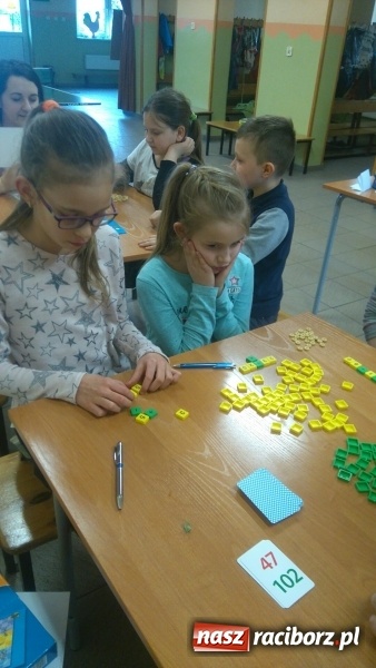 Zdjęcie w galerii na portalu naszraciborz.pl: W gminie Krzanowice pomagają pokochać królową nauk  wiadomości z regionu