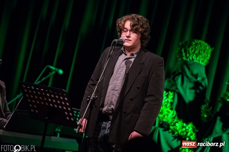 Zdjęcie w galerii na portalu naszraciborz.pl: Promocja kolejnego numeru Almanachu Prowincjonalnego wiadomości z regionu