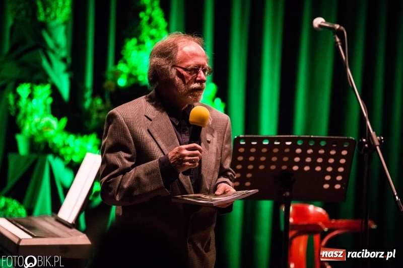 Zdjęcie w galerii na portalu naszraciborz.pl: Promocja kolejnego numeru Almanachu Prowincjonalnego wiadomości z regionu