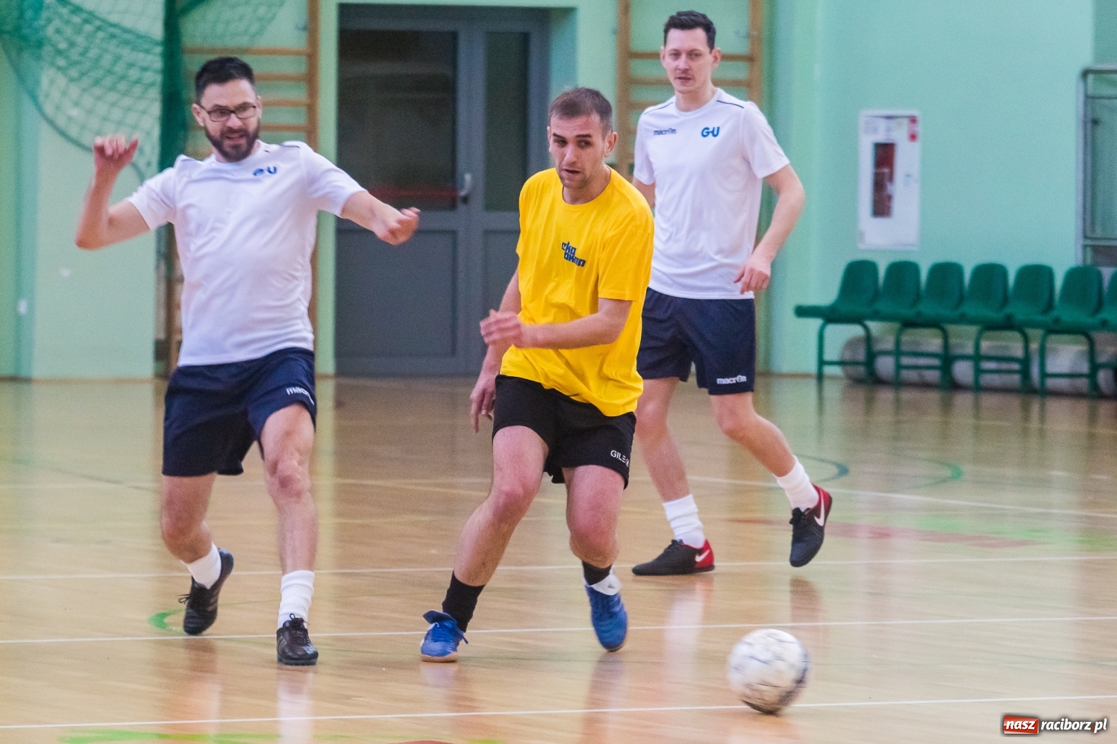 Zdjęcie w galerii na portalu naszraciborz.pl: W Arenie Rafako rywalizowali o Puchar Dyrektora Handlowego Eko-Okien wiadomości z regionu