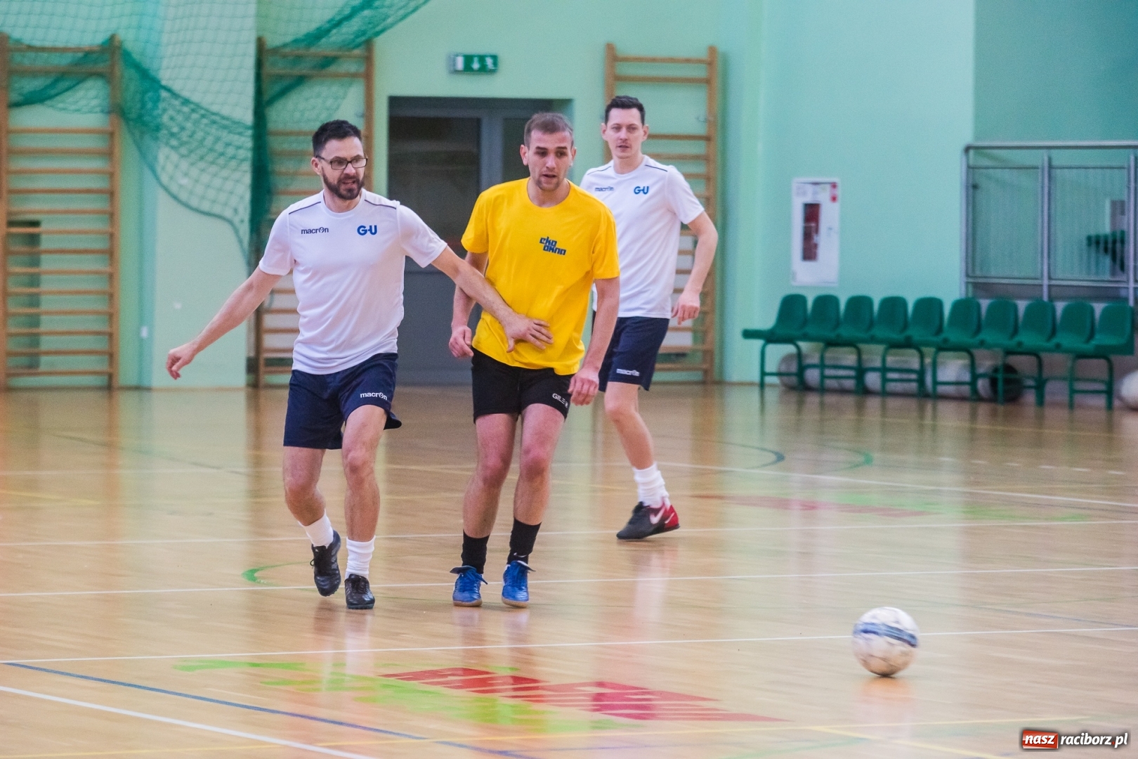 Zdjęcie w galerii na portalu naszraciborz.pl: W Arenie Rafako rywalizowali o Puchar Dyrektora Handlowego Eko-Okien wiadomości z regionu
