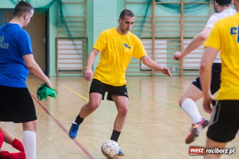 Zdjęcie w galerii na portalu naszraciborz.pl: W Arenie Rafako rywalizowali o Puchar Dyrektora Handlowego Eko-Okien wiadomości z regionu