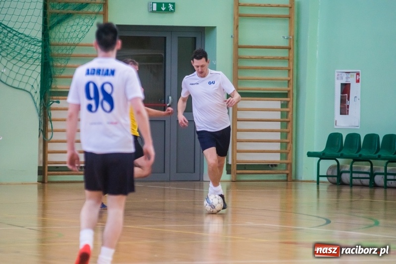 Zdjęcie w galerii na portalu naszraciborz.pl: W Arenie Rafako rywalizowali o Puchar Dyrektora Handlowego Eko-Okien wiadomości z regionu