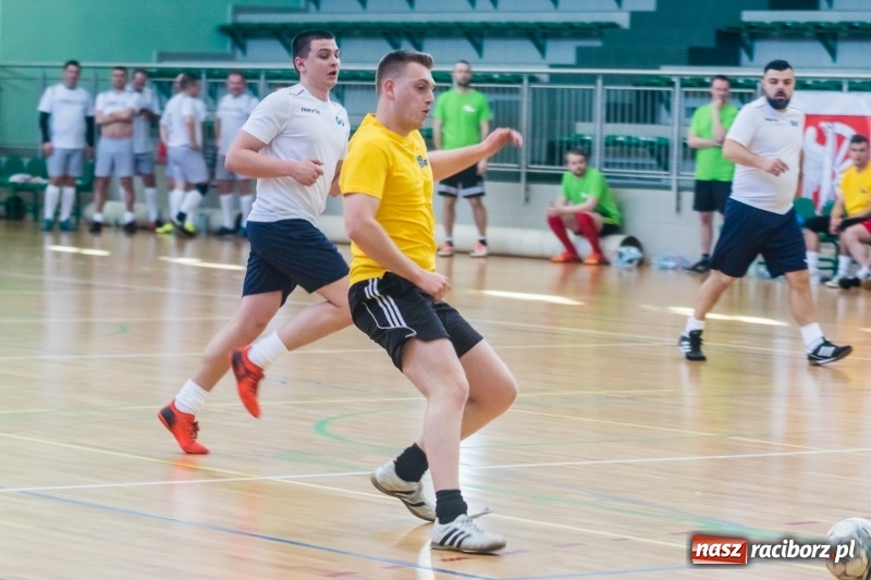 Zdjęcie w galerii na portalu naszraciborz.pl: W Arenie Rafako rywalizowali o Puchar Dyrektora Handlowego Eko-Okien wiadomości z regionu