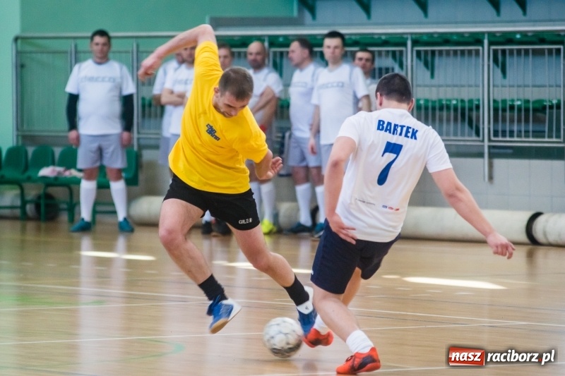 Zdjęcie w galerii na portalu naszraciborz.pl: W Arenie Rafako rywalizowali o Puchar Dyrektora Handlowego Eko-Okien wiadomości z regionu