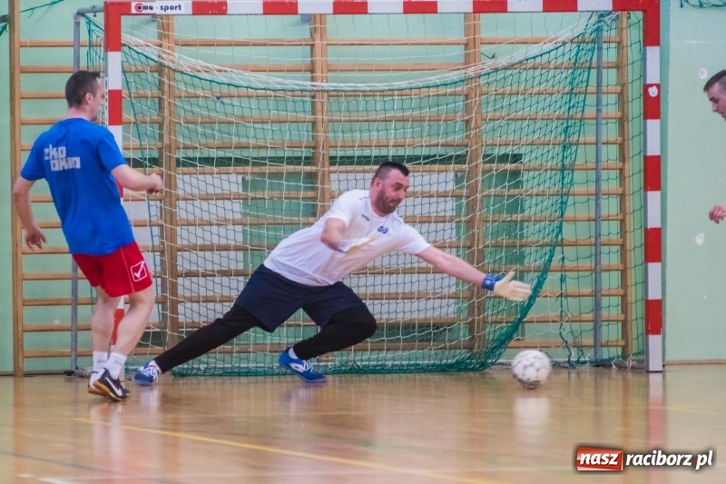 Zdjęcie w galerii na portalu naszraciborz.pl: W Arenie Rafako rywalizowali o Puchar Dyrektora Handlowego Eko-Okien wiadomości z regionu