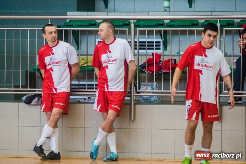 Zdjęcie w galerii na portalu naszraciborz.pl: W Arenie Rafako rywalizowali o Puchar Dyrektora Handlowego Eko-Okien wiadomości z regionu