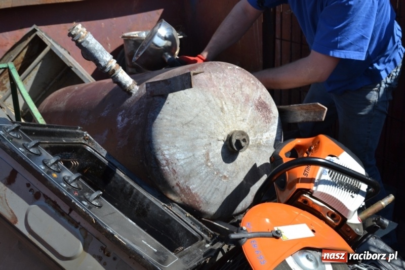 Zdjęcie w galerii na portalu naszraciborz.pl: Trzecia Złomiada OSP Jankowice  wiadomości z regionu