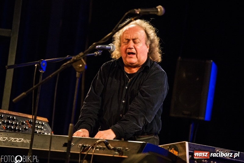 Zdjęcie w galerii na portalu naszraciborz.pl: Koncert Krzysztofa Pumy Piaseckiego oraz Józefa Skrzeka w DK Strzecha wiadomości z regionu