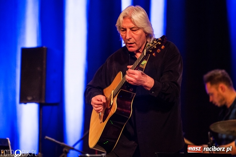 Zdjęcie w galerii na portalu naszraciborz.pl: Koncert Krzysztofa Pumy Piaseckiego oraz Józefa Skrzeka w DK Strzecha wiadomości z regionu